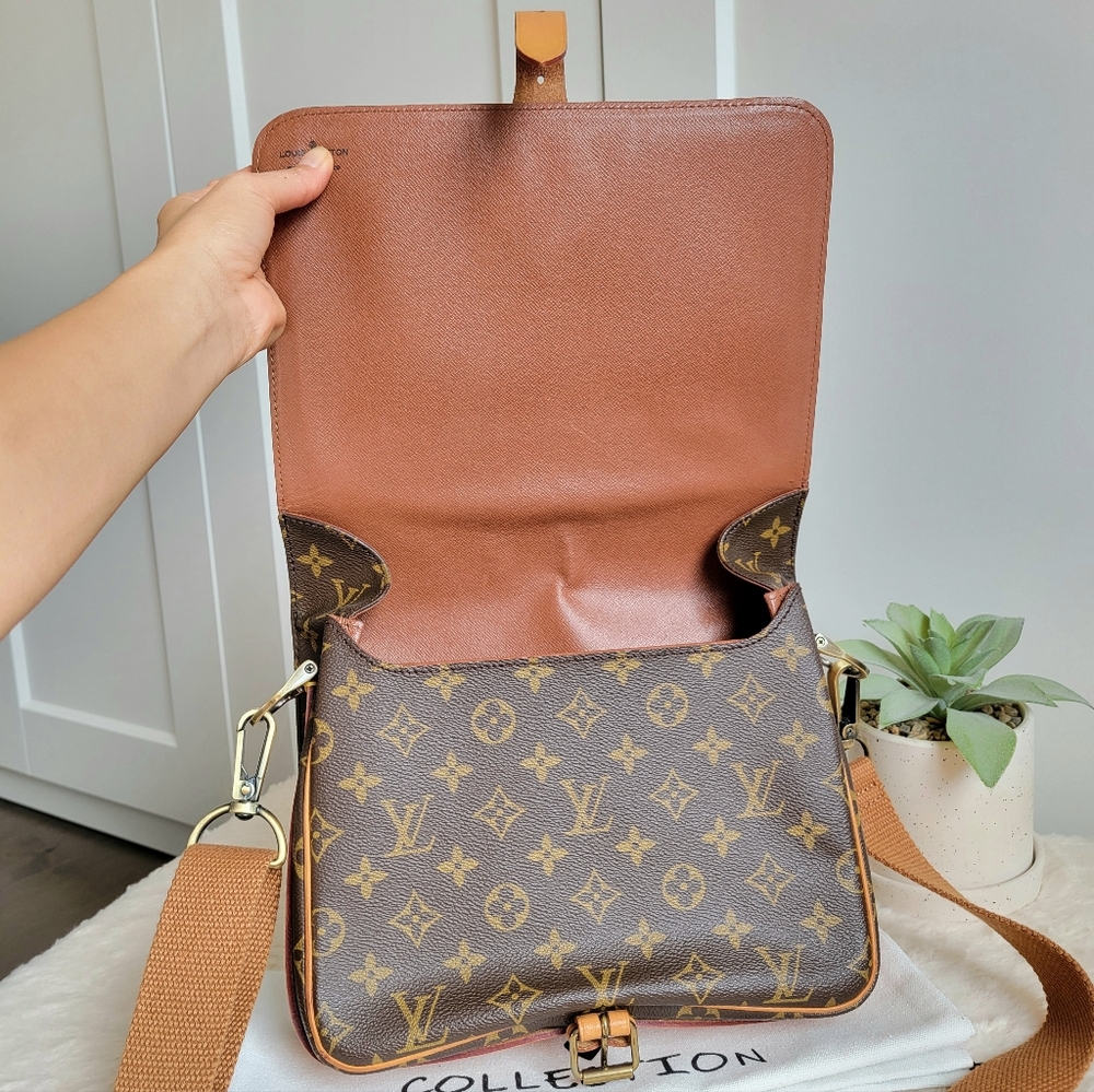 💕Authentic Louis Vuitton Cartouchiere GM Crossbody Monogram - Picture 11 of 16